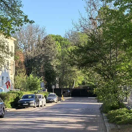 Belwederski Przy łazienkach Królewskich